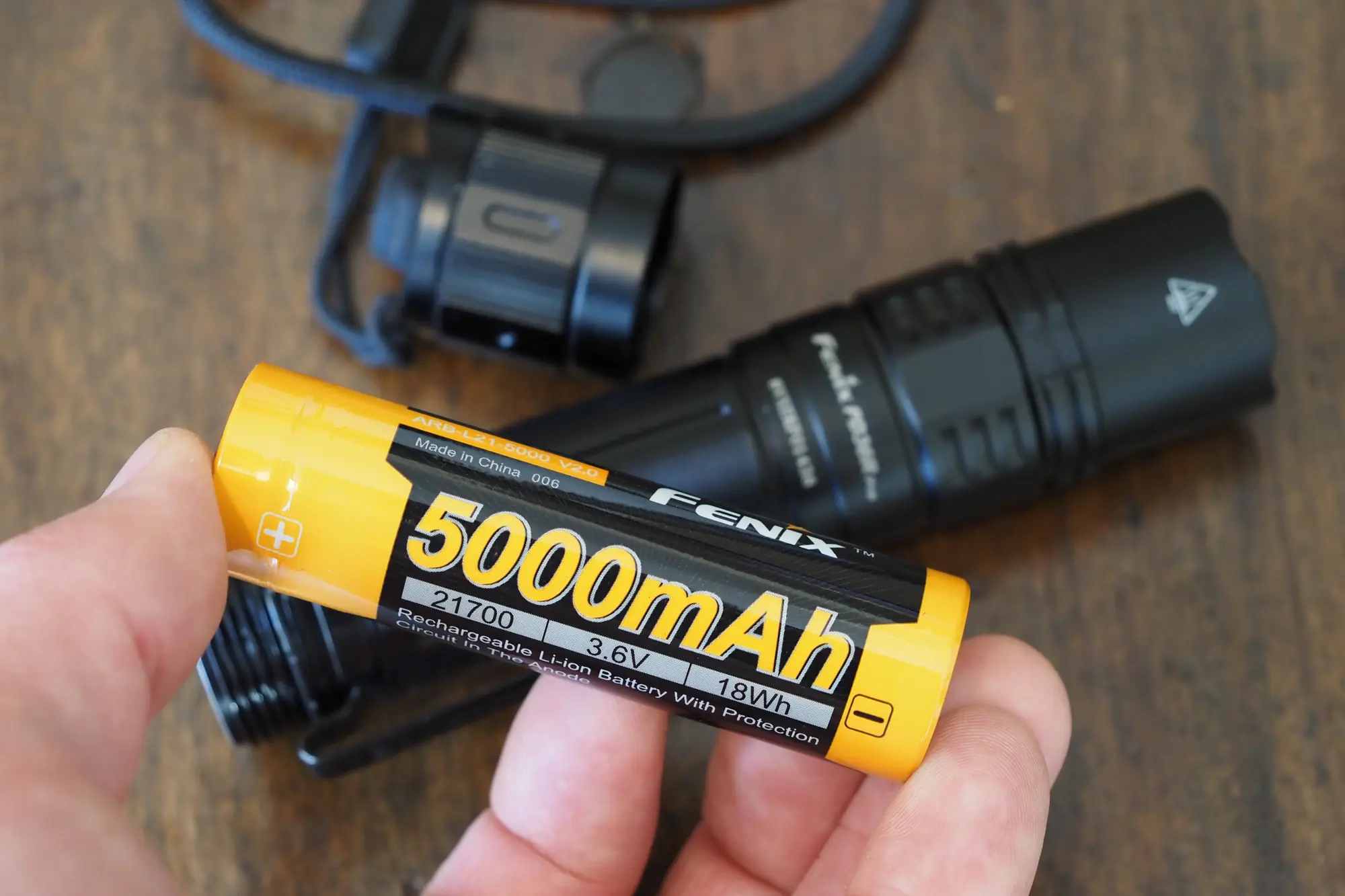 A high-capacity rechargeable 21700 lithium-ion battery.