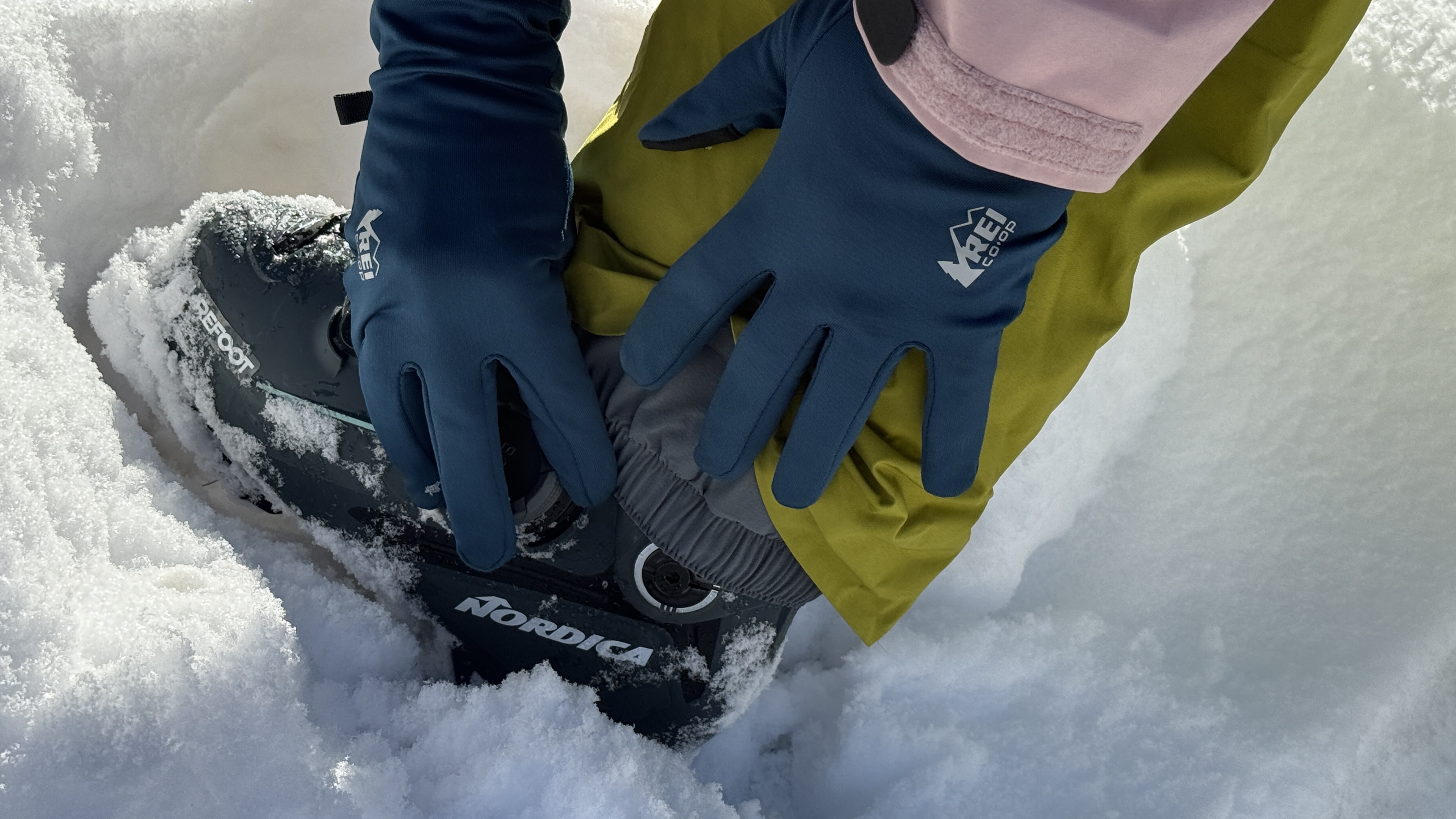 Close-up of the REI Switchback GTX glove exterior and material