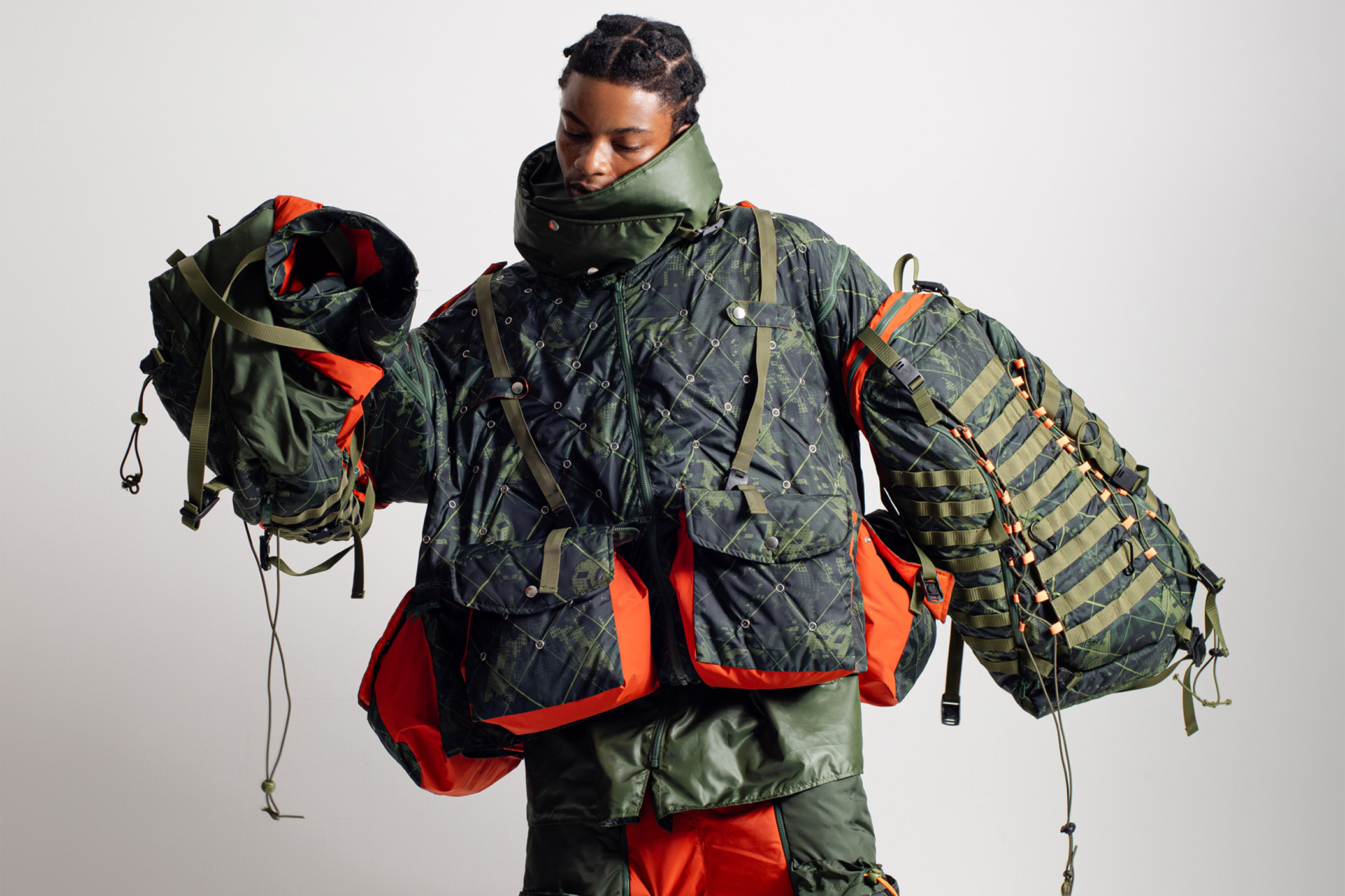 Wearable Shelters: Is Adaptable Shelterwear the Future of Emergency Preparedness?