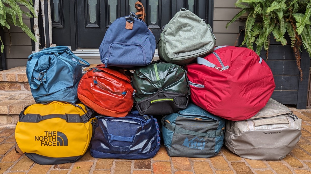 Duffel Bag Size Guide: How to Choose the Best Capacity for Your Next Trip
