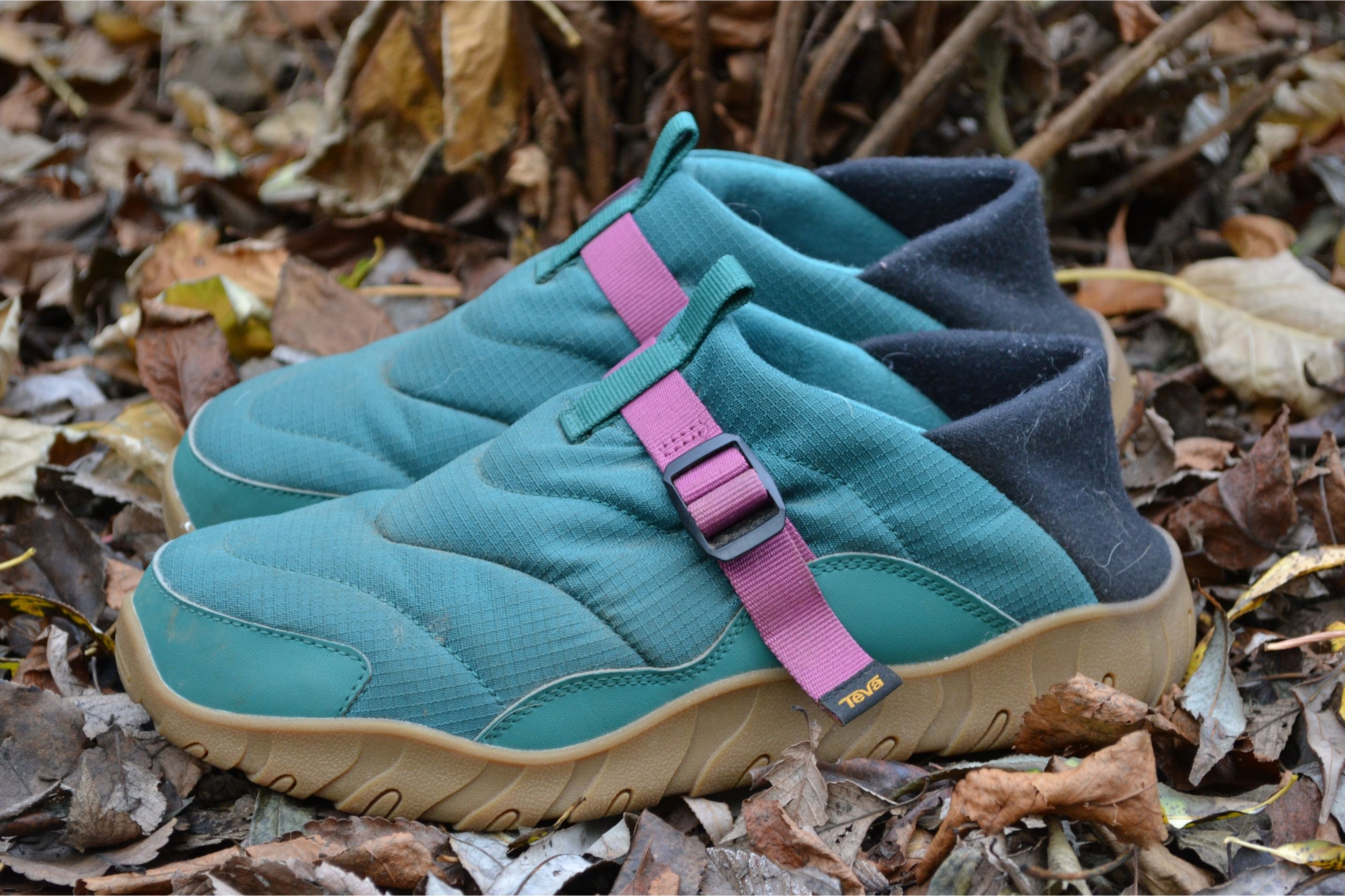 Teva ReEmber Review: The Ultimate Water-Resistant Camp Slipper for Outdoors?
