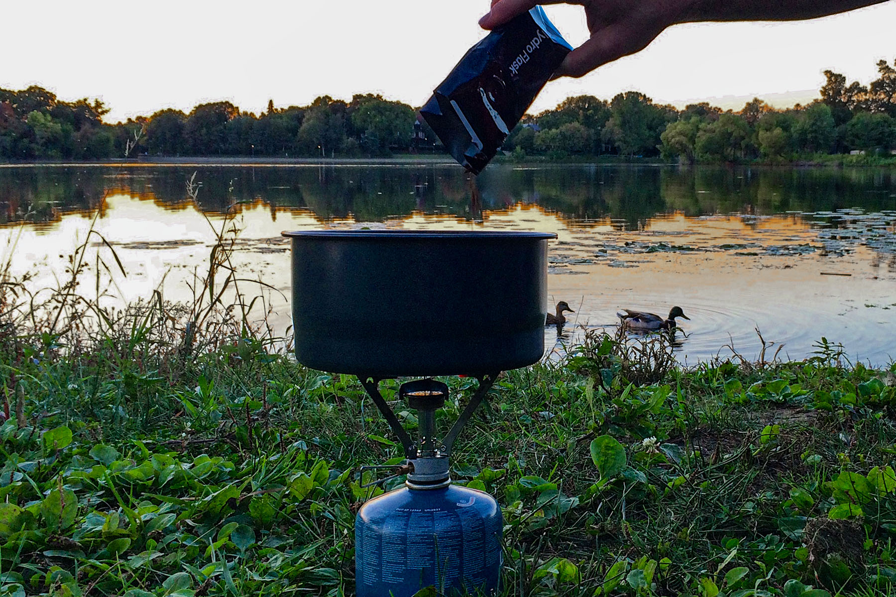 11 DIY Camp Coffee Hacks: Best Ways to Brew in the Outdoors (2026 Guide)