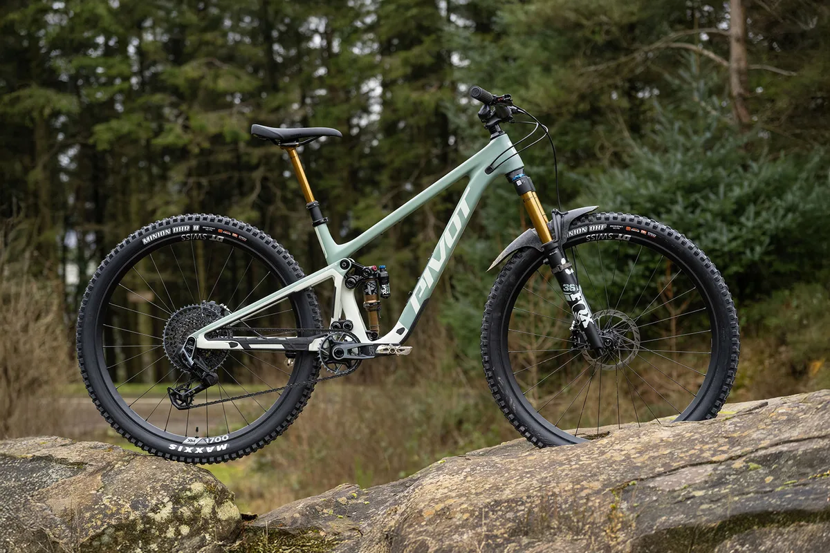 Close-up profile of the Pivot Trailcat LT Pro X0 mountain bike.