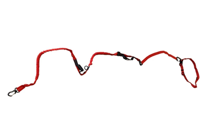 The Fido Pro Remi Runner leash laid out to show its lightweight hiking design.