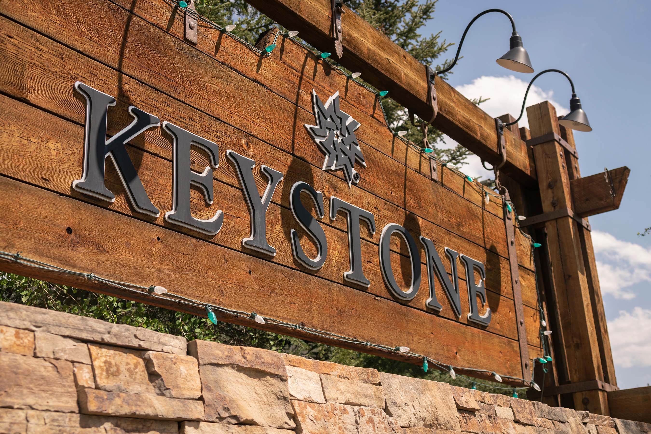 Keystone Resort Fatalities: Snowboarder Death Marks Third Serious Incident Amid Dangerous Low Snowpack